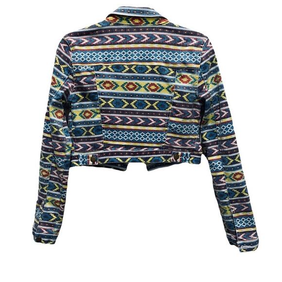 Tinseltown cropped Aztec inspired denim jean jacket size large. See measurements - Picture 3 of 12